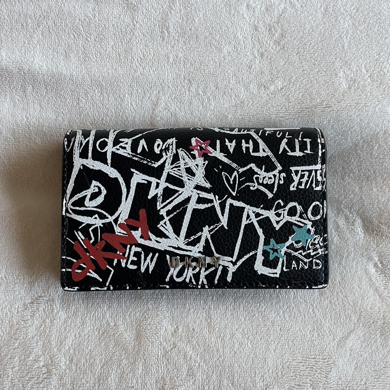 DKNY Women's multi Wallet-purses