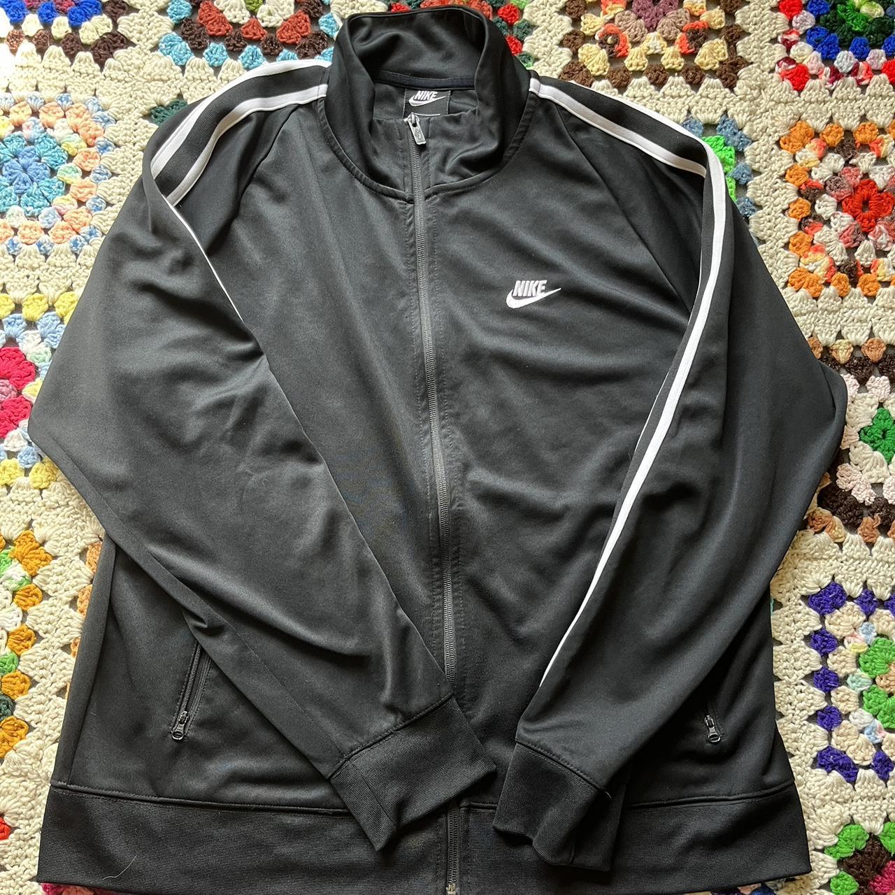 Mens Nike Zipup Jacket Black and white In great... Depop