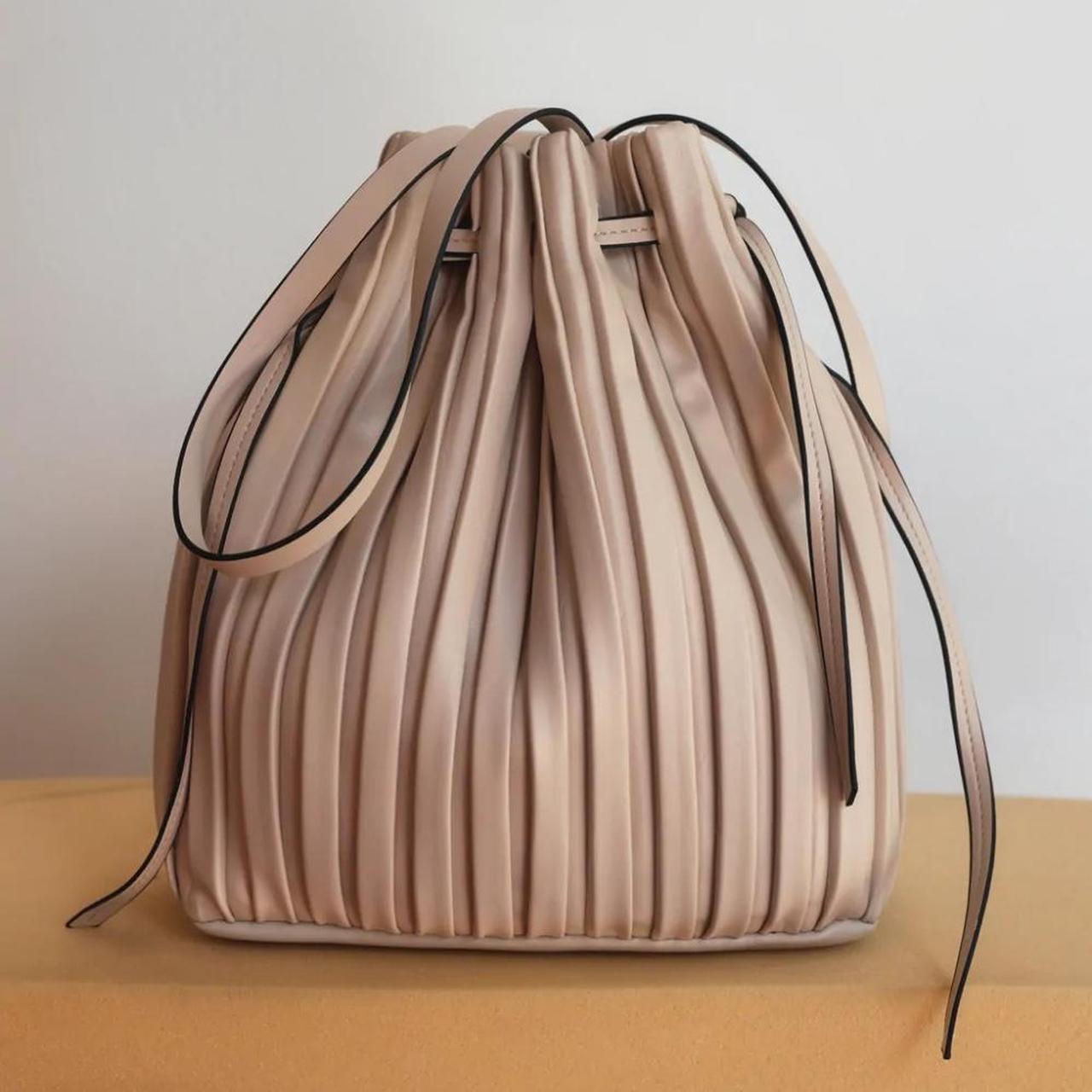 Zara pleated discount bucket bag blue