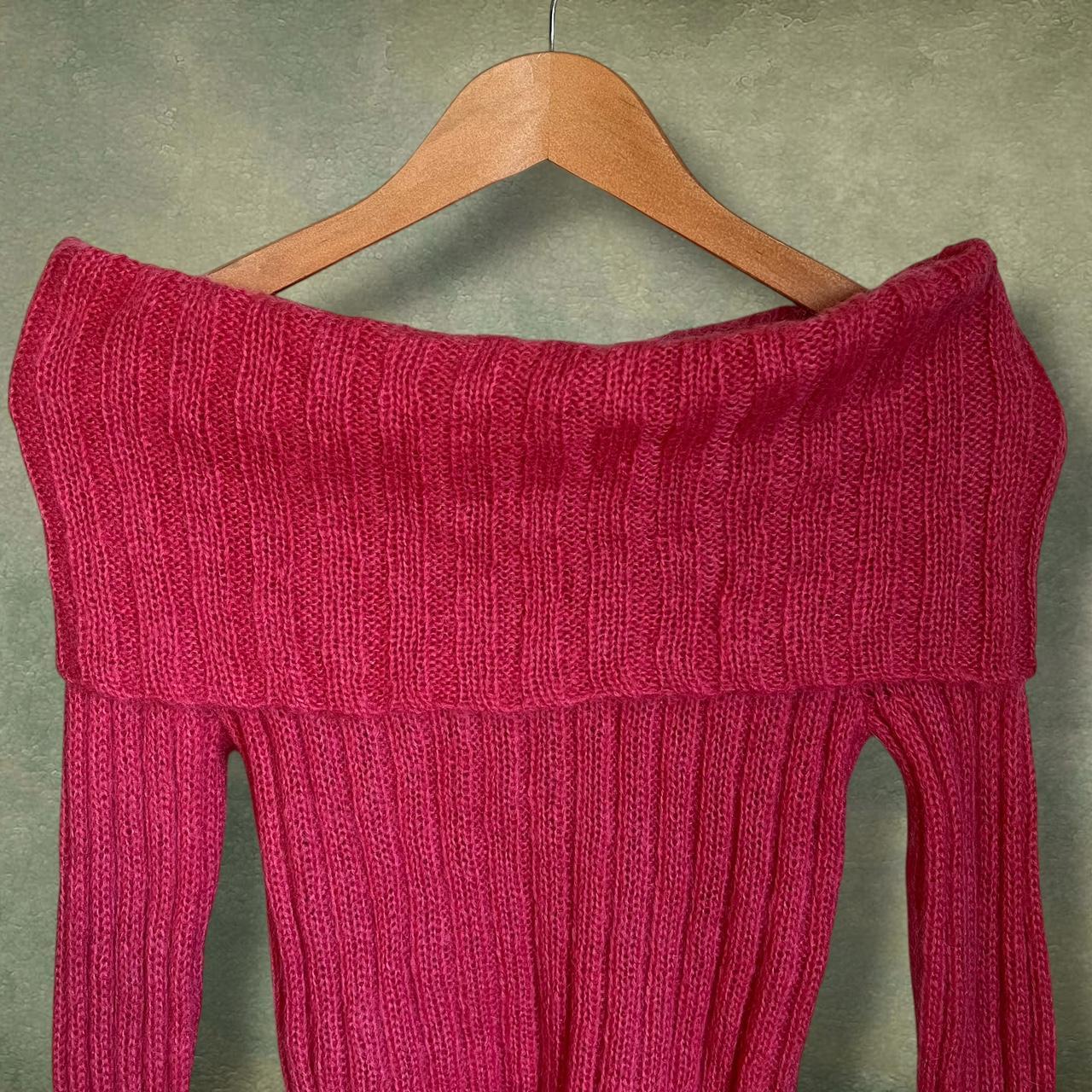 item listed by curlsvintage