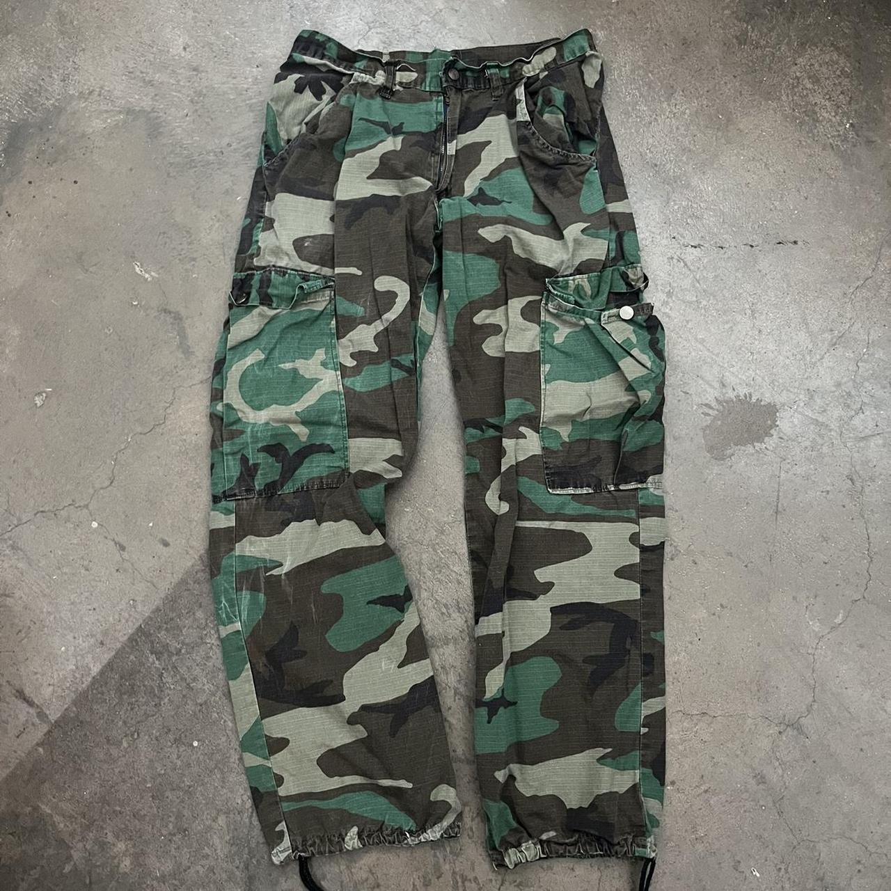 Vintage camo military cargo pants - Depop