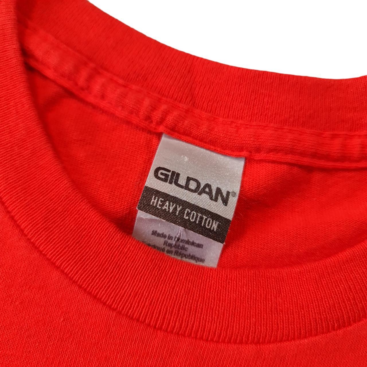 Gildan Wisconsin Red T Shirt Size M Pit To Pit - Depop