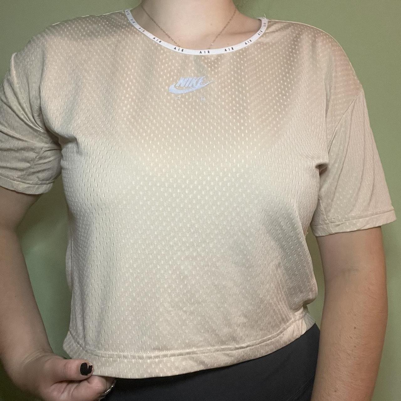 nike air short sleeve crop top