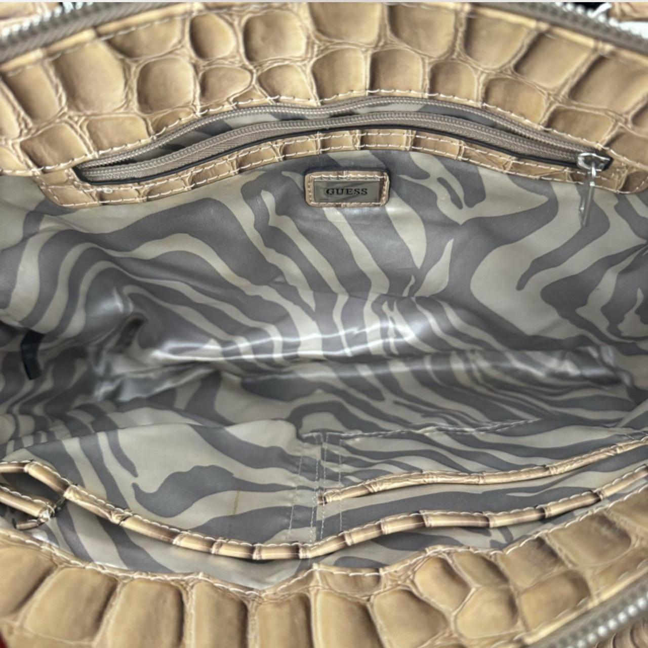 Guess Women's Shoulder bags - Tan/Brown – Vintage… - image 3