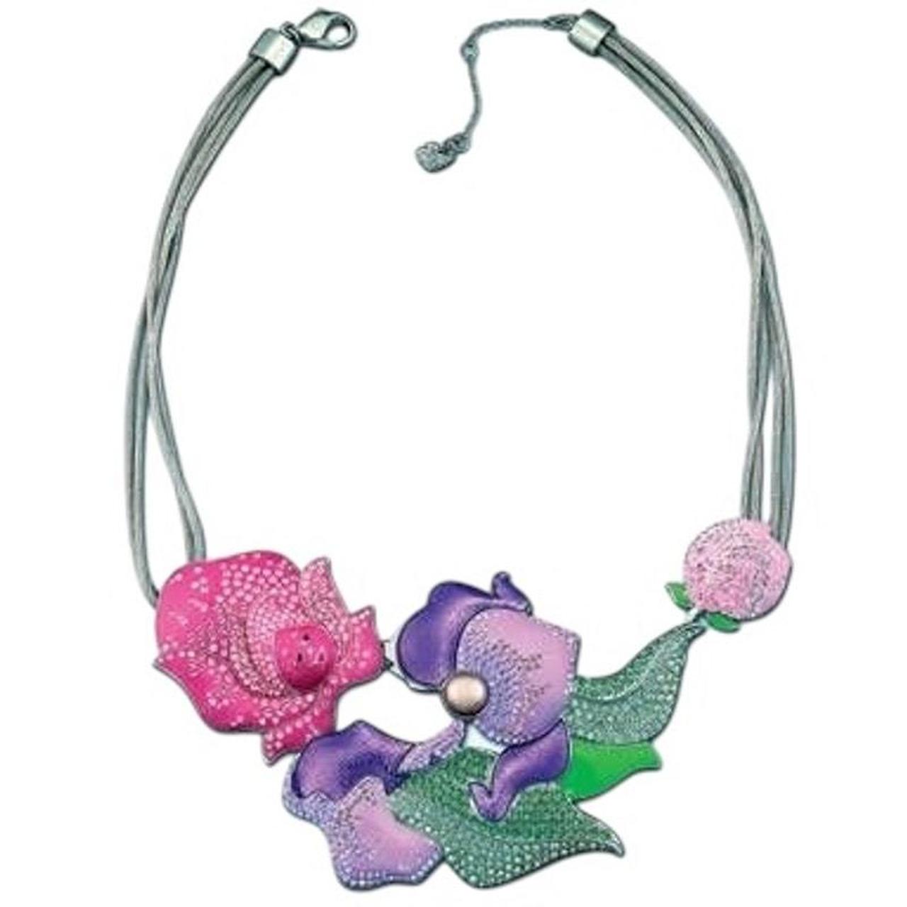 Swarovski Alice in Wonderland Flower Garden... | Depop