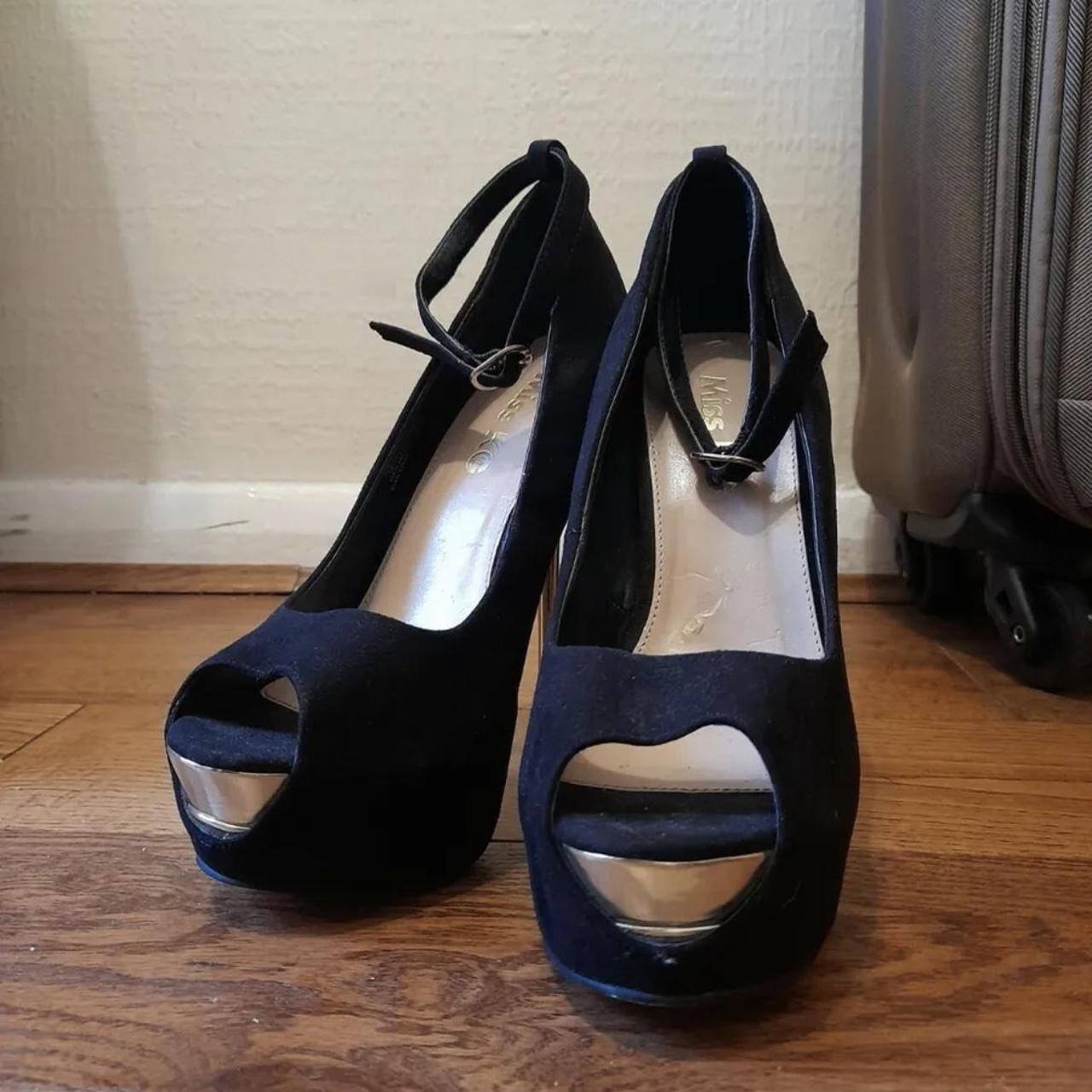 Black Velvet Kurt Geiger High Heels Shoes Size 39 Or... Depop