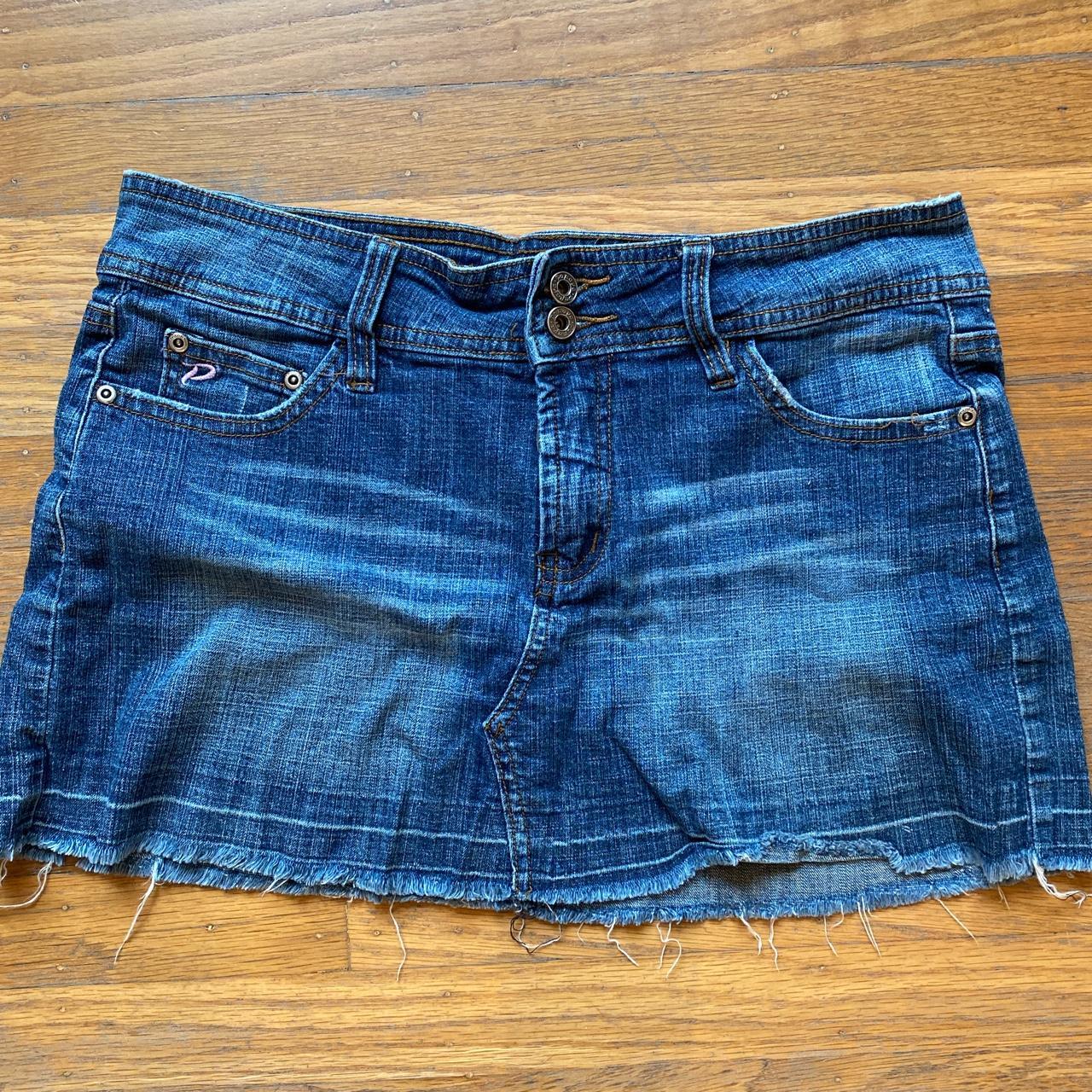 Papaya Women's Blue and Pink Skirt Depop
