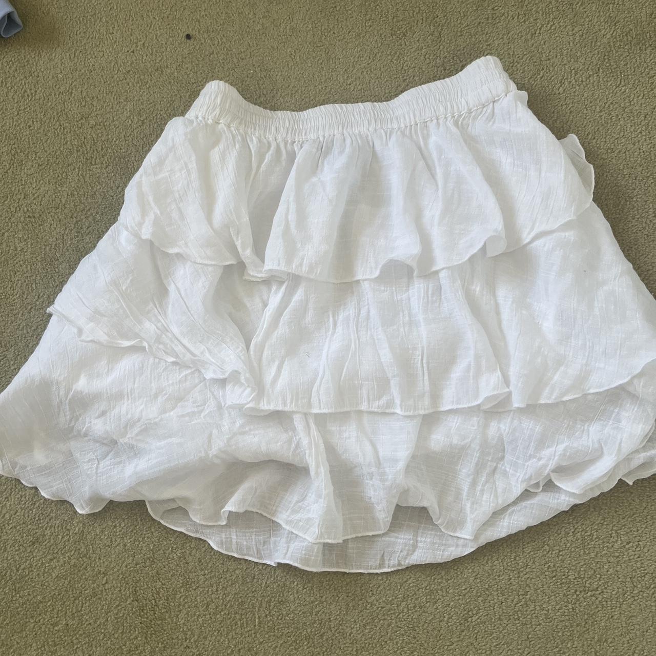 Layered white linen rara mini skirt with elasticated... - Depop
