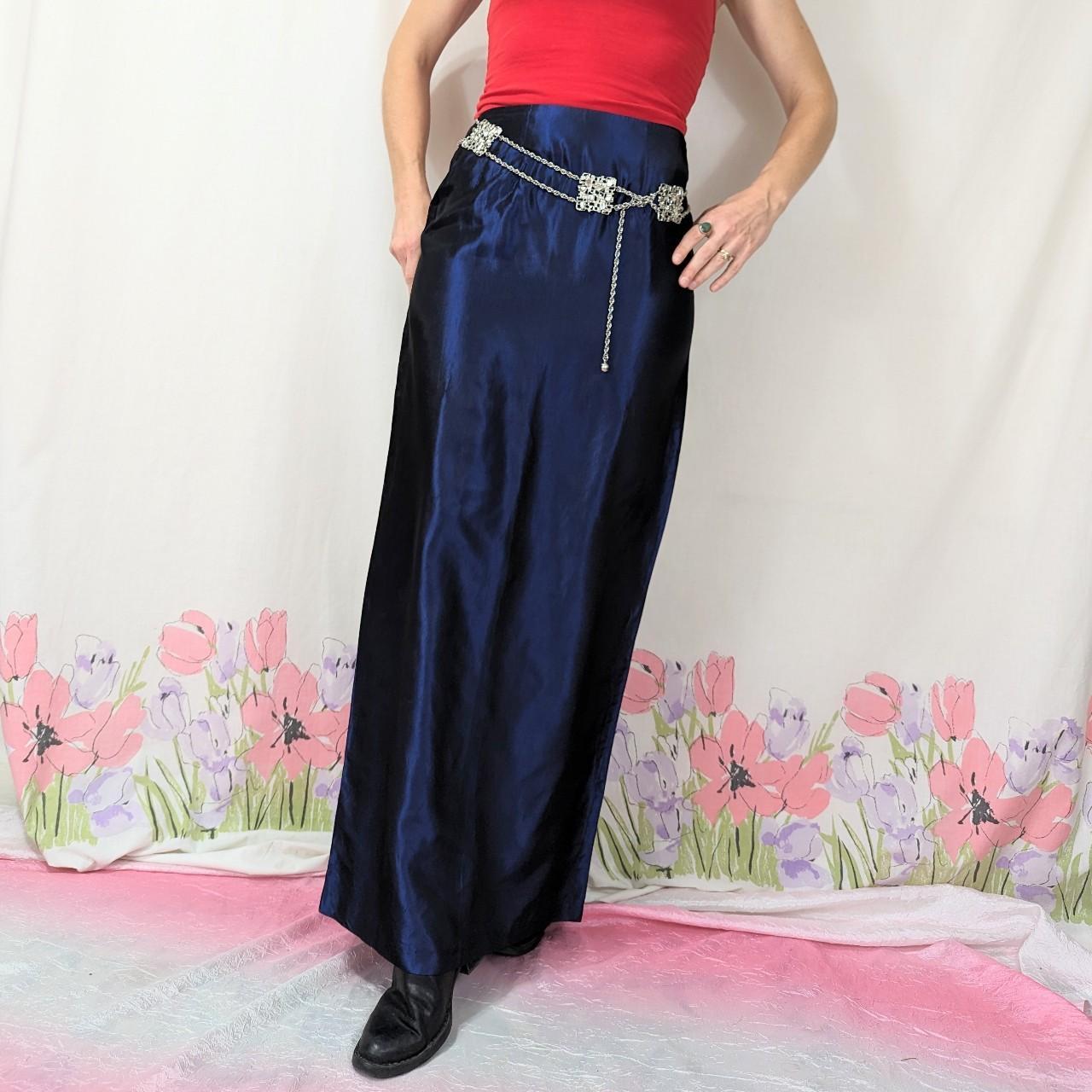 Navy maxi 2024 skirt size 4