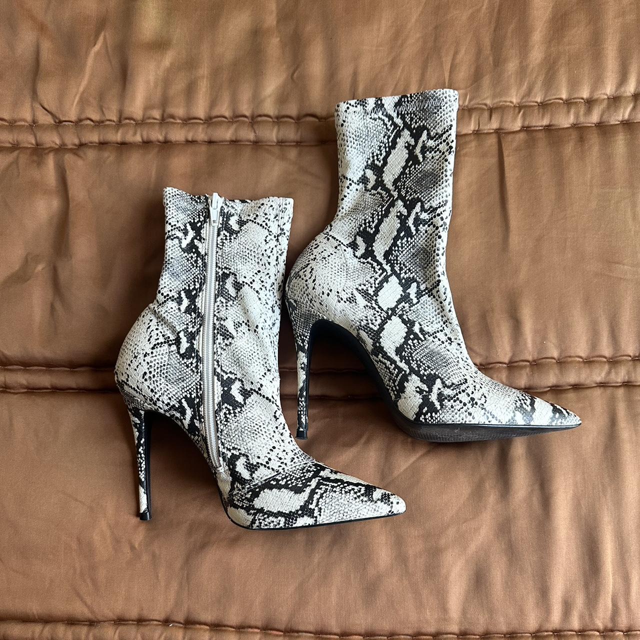 item listed by courtni3