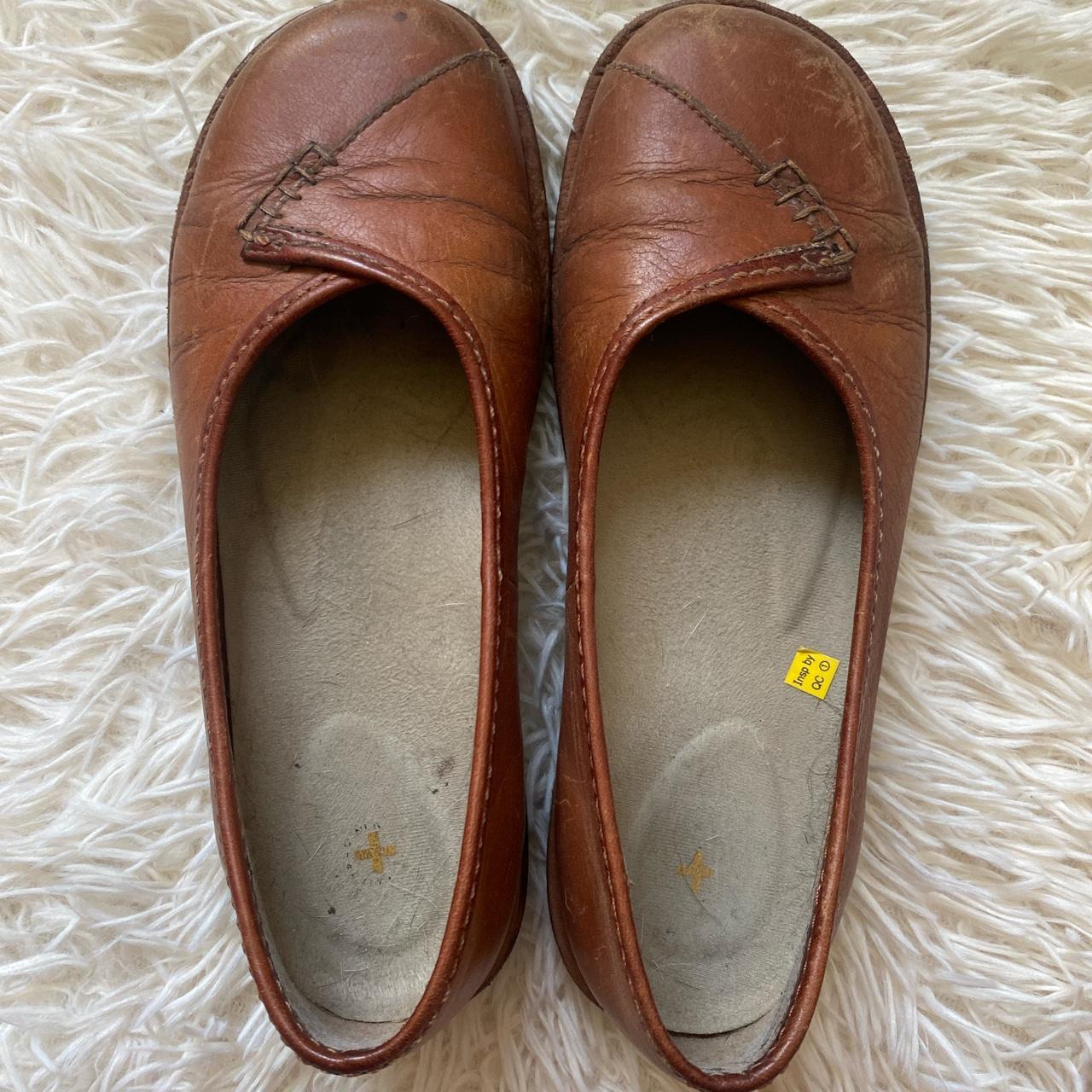 Dr. Martens Women's Brown Slippers | Depop