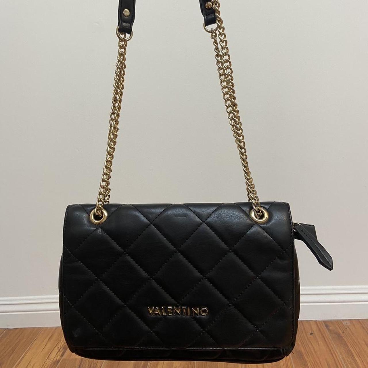 Valentino bag with adjustable chain for different... - Depop