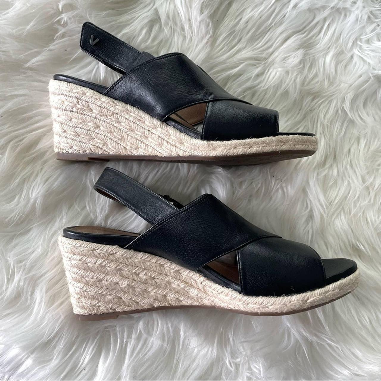 Vionic on sale zamar wedge