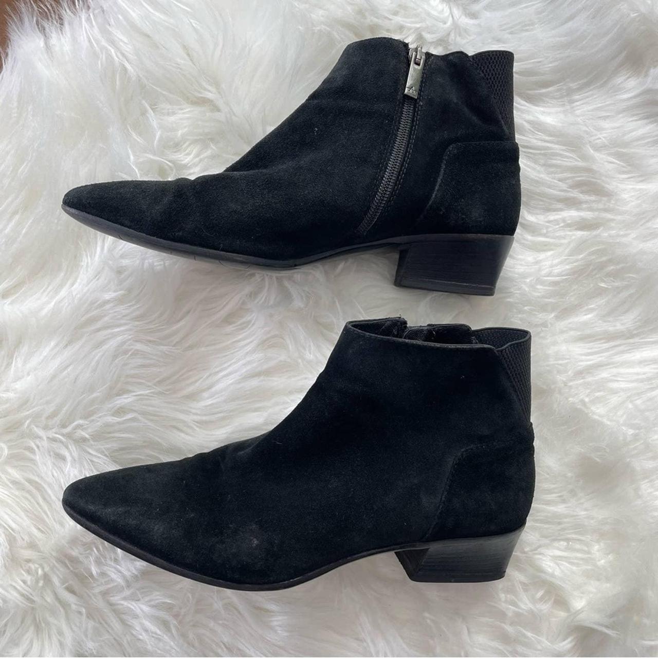 Aquatalia Women s Franca Black Suede Side Zip Depop