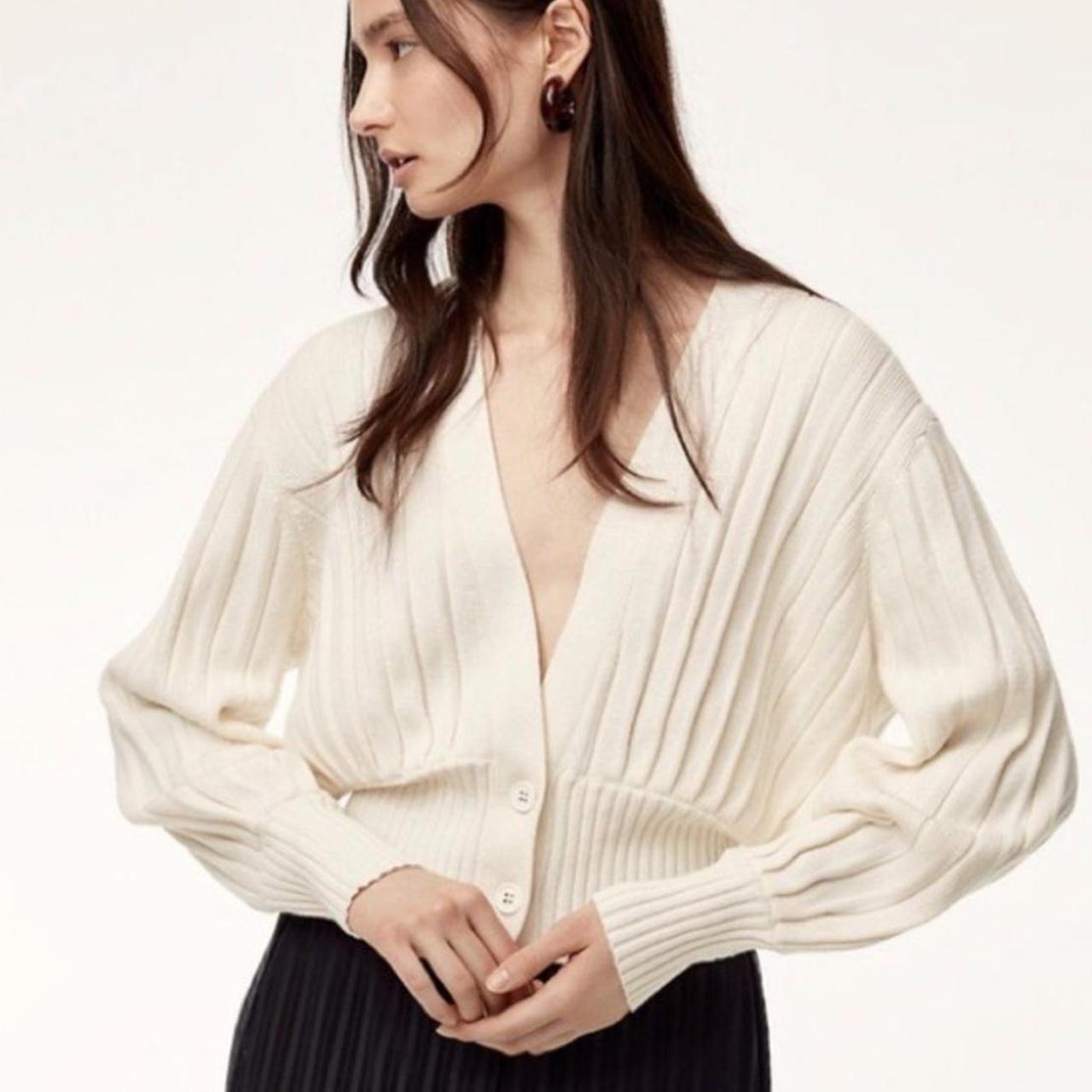 Aritzia Wilfred Plunge shops Front Cardigan