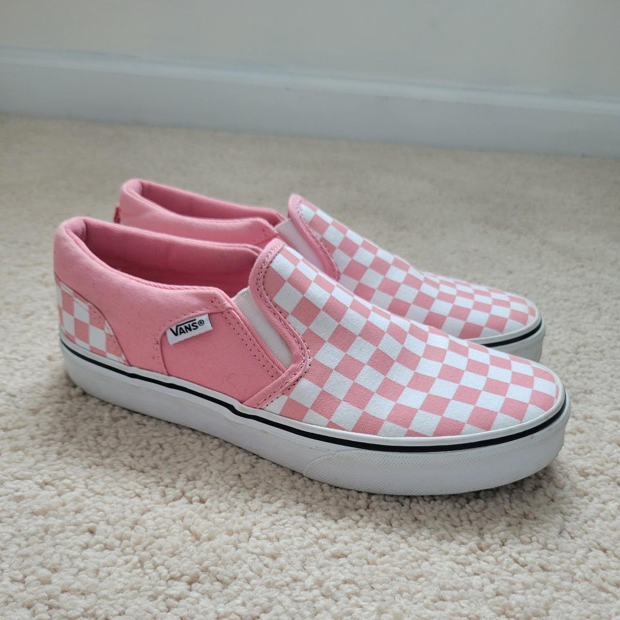 Pink checkered slip on vans online