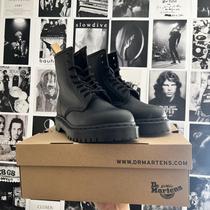 モンスーノ　まとめ売り Dr martens-mono-1460 - Depop