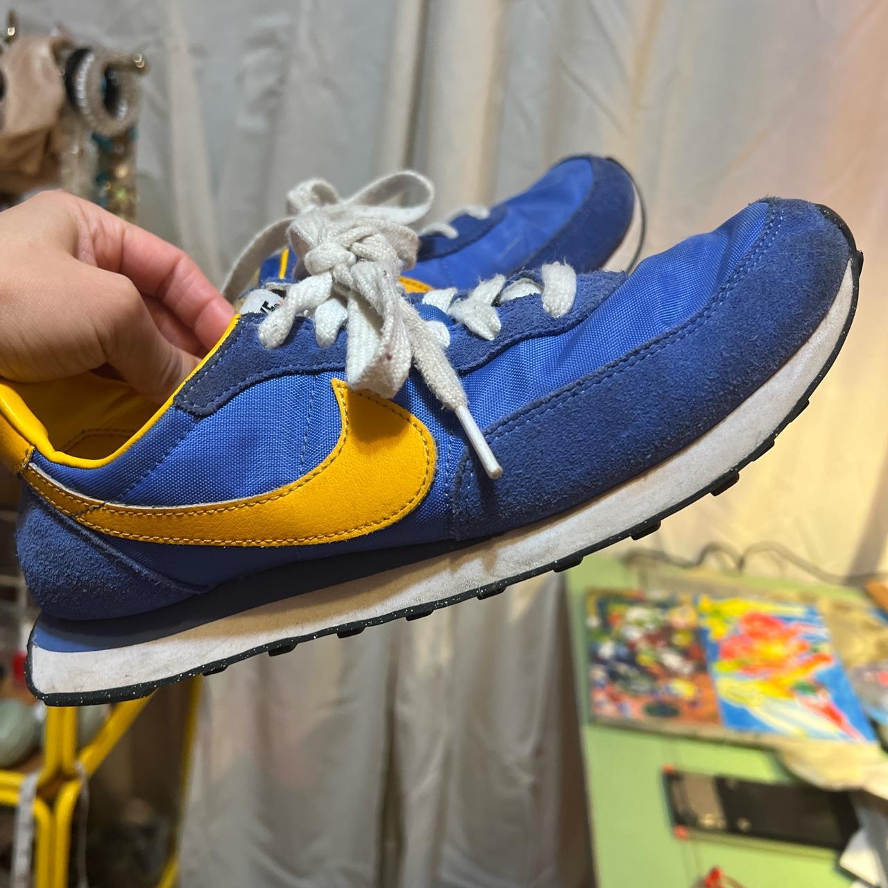 6.5 womens blue yellow sneakers. great condition. Depop