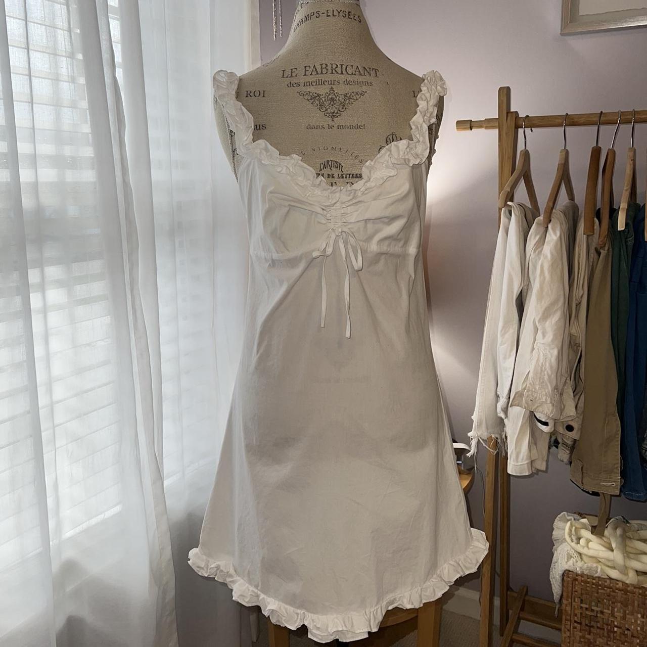 Adorable Betsey Johnson mini dress🤍🕊, Perfect