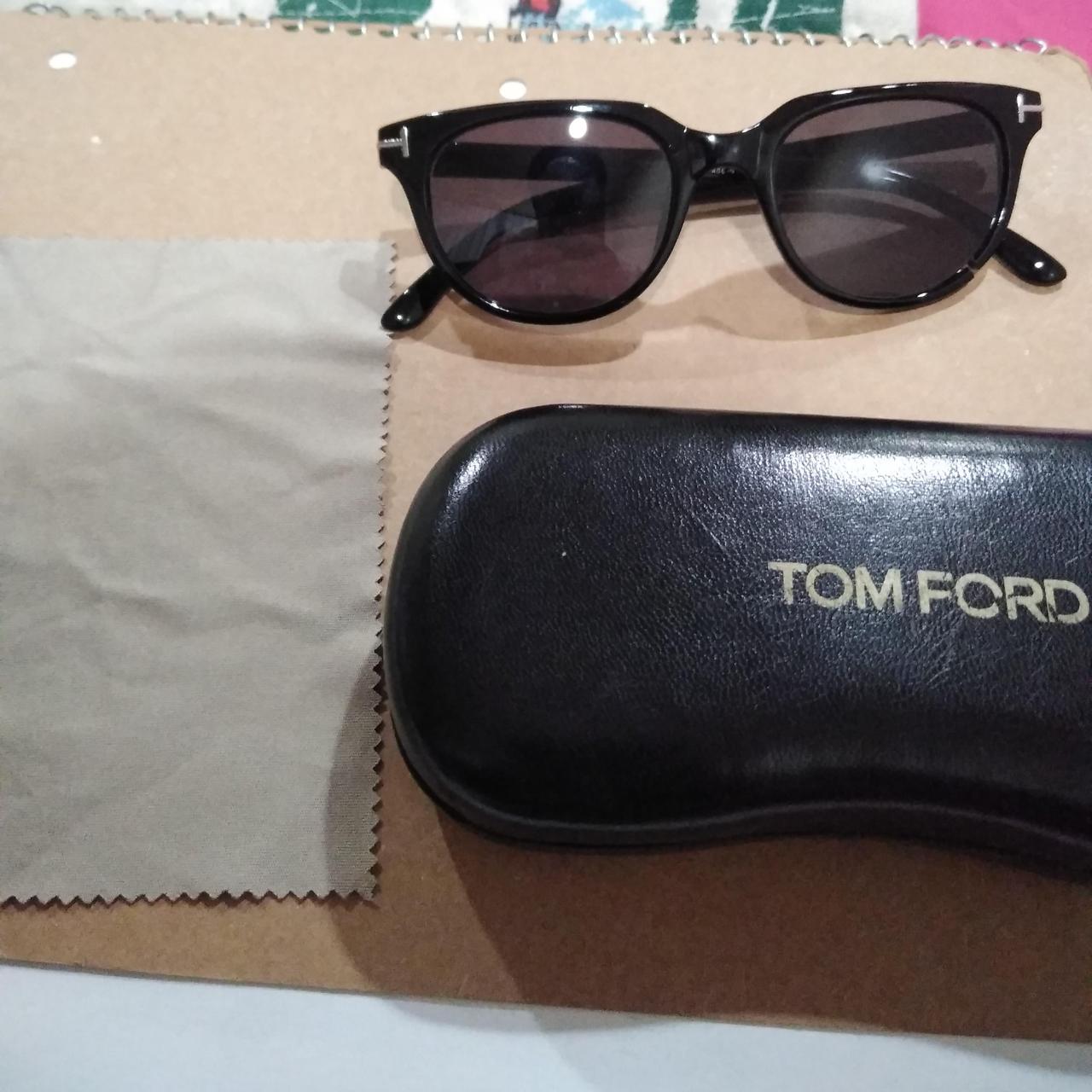 TOM FORD Women's Black Sunglasses (4)