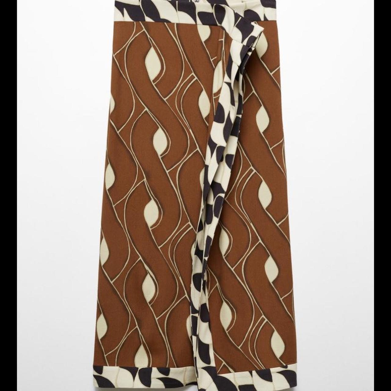 Mango Women's Skirt - Brown/Multi - 4 – Unique midi skirt from Mango Italy Size: …