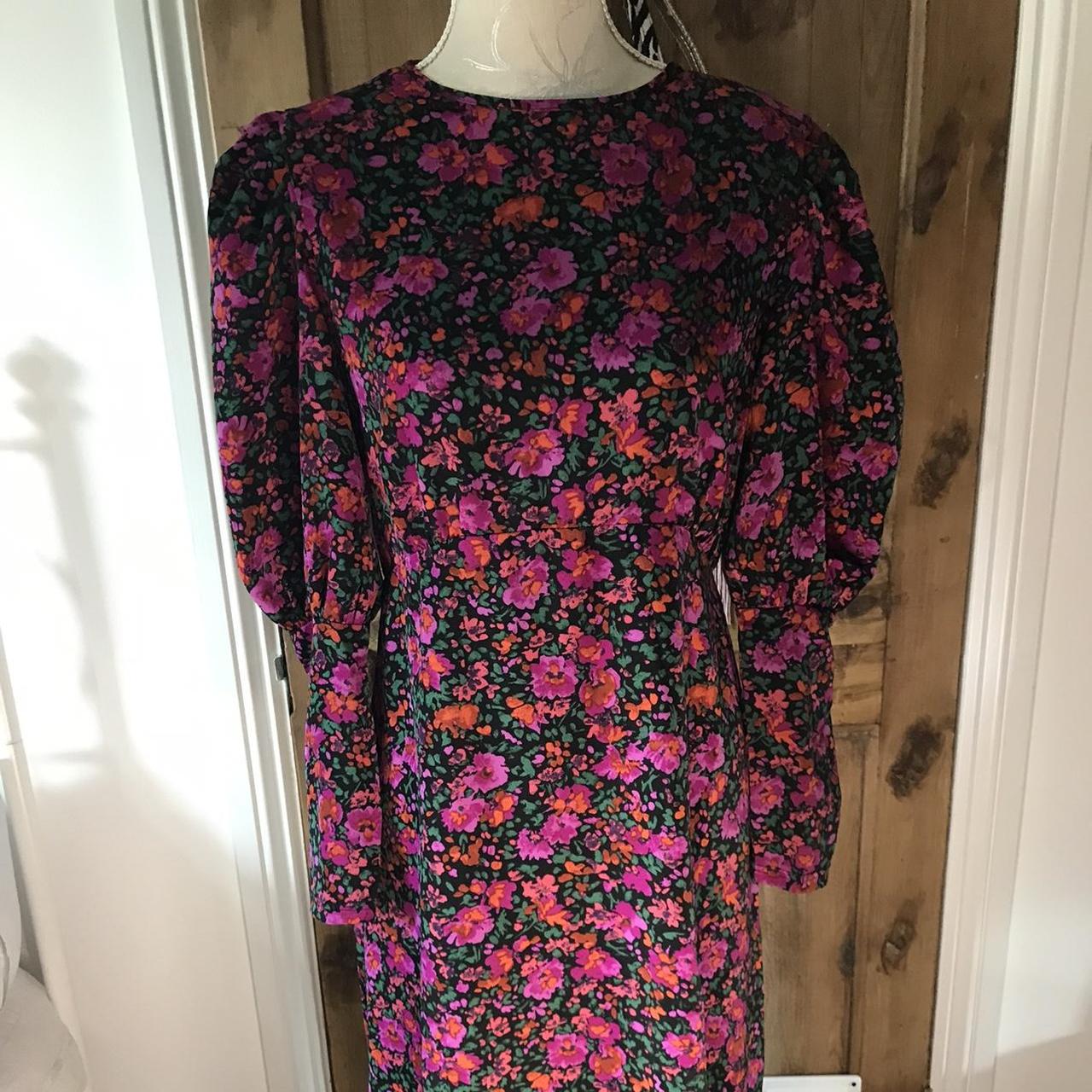 Vintage style midi dress Open to offers #vintage... - Depop