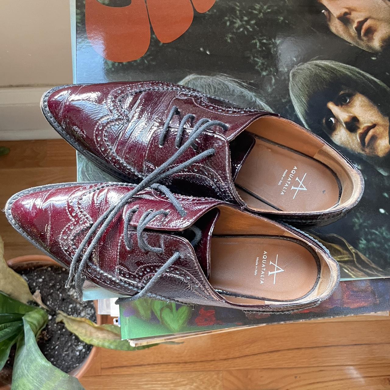 Aquatalia Gwen Naplak burgundy oxford. Weatherproof