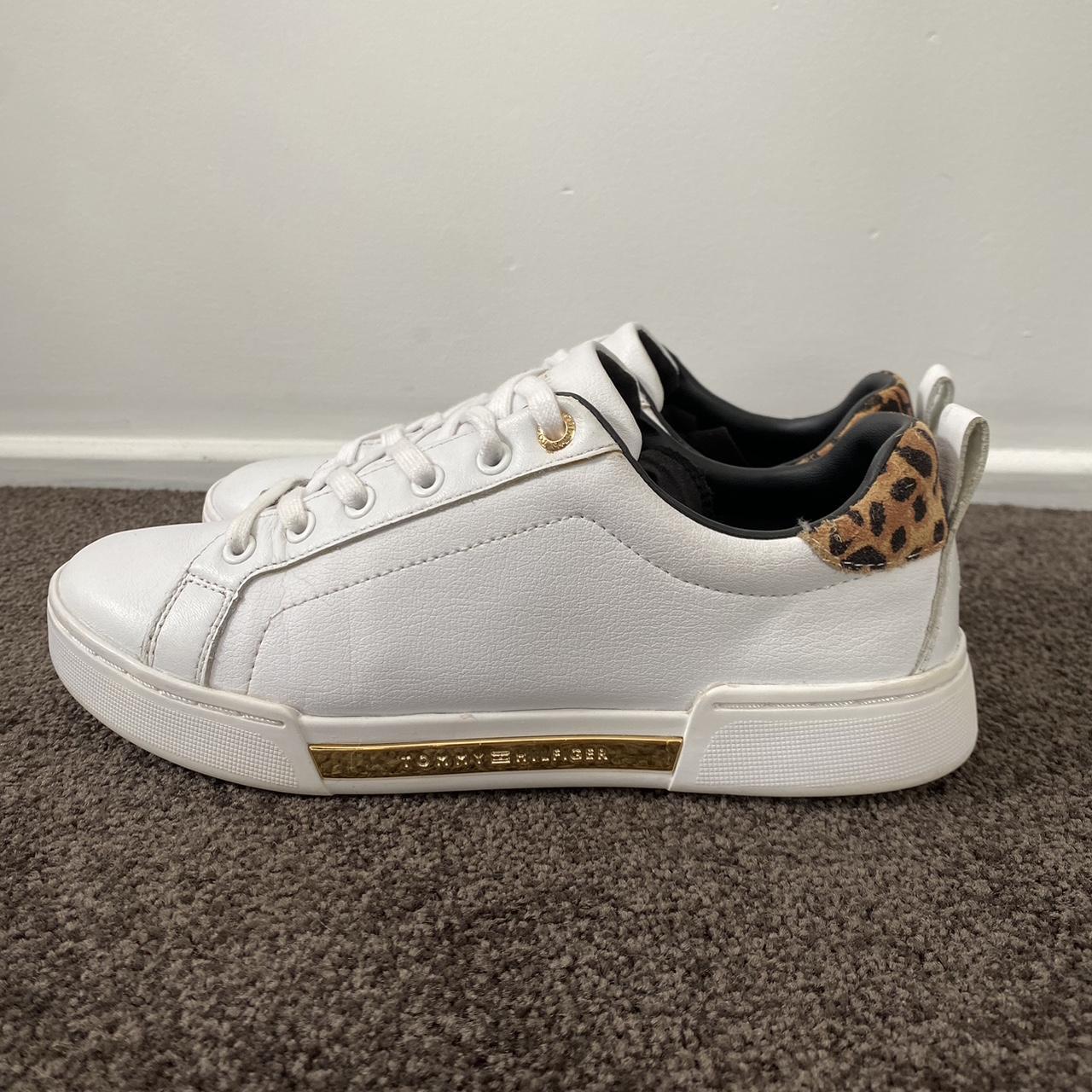 tommy hilfiger leopard print sneakers