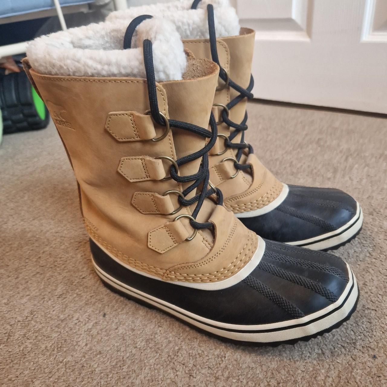 Sorel boots deals size 6