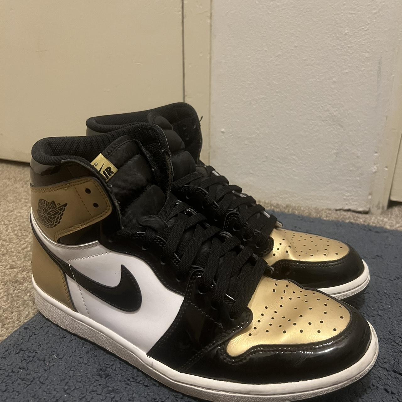 item listed by selling_thingsp