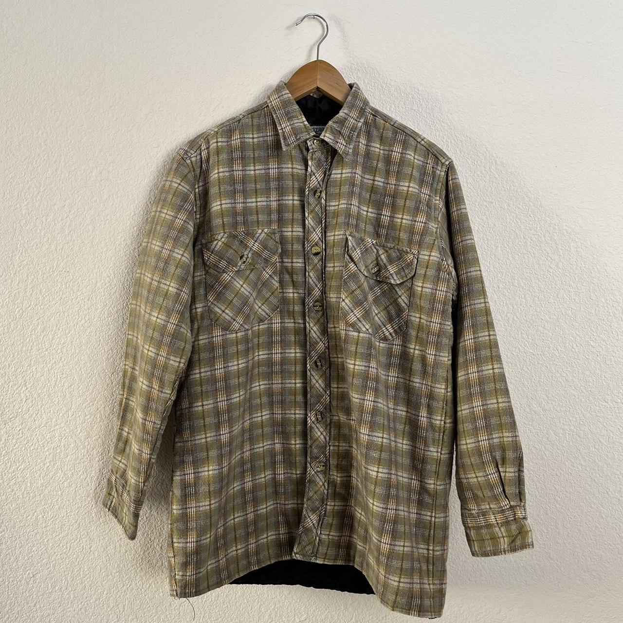 Vintage ‘90s men’s flannel jacket 🧸 Men’s M/L dm for... - Depop