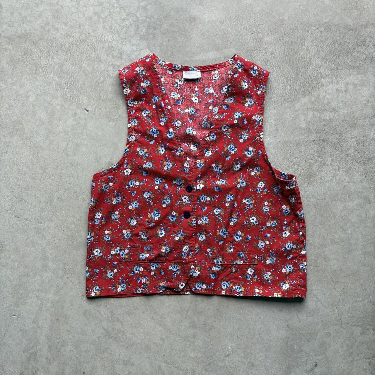 item listed by floresvintage