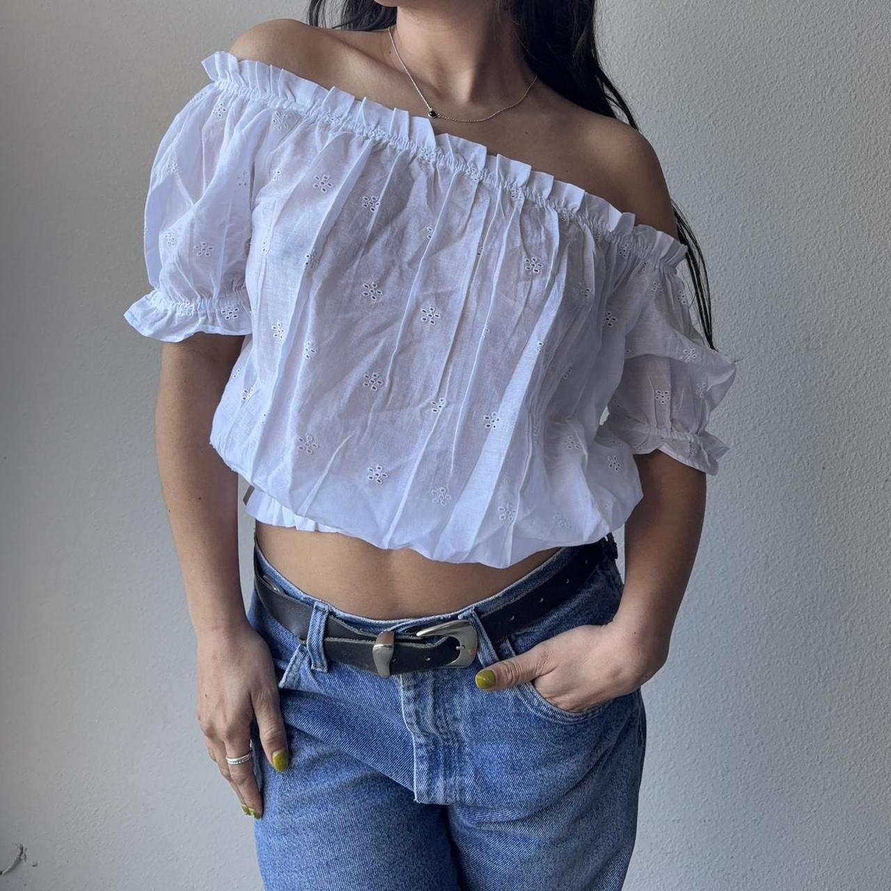 item listed by floresvintage