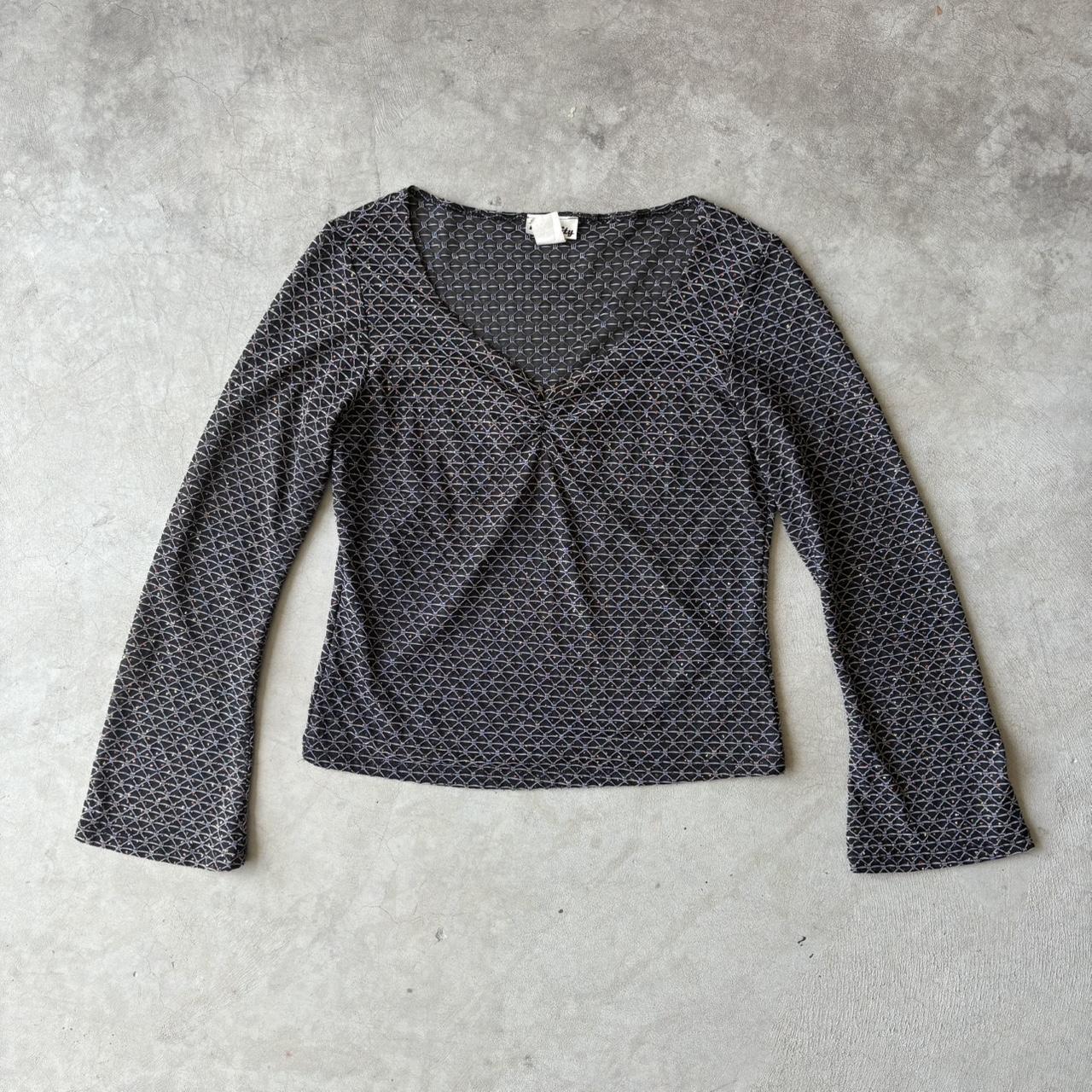 item listed by floresvintage