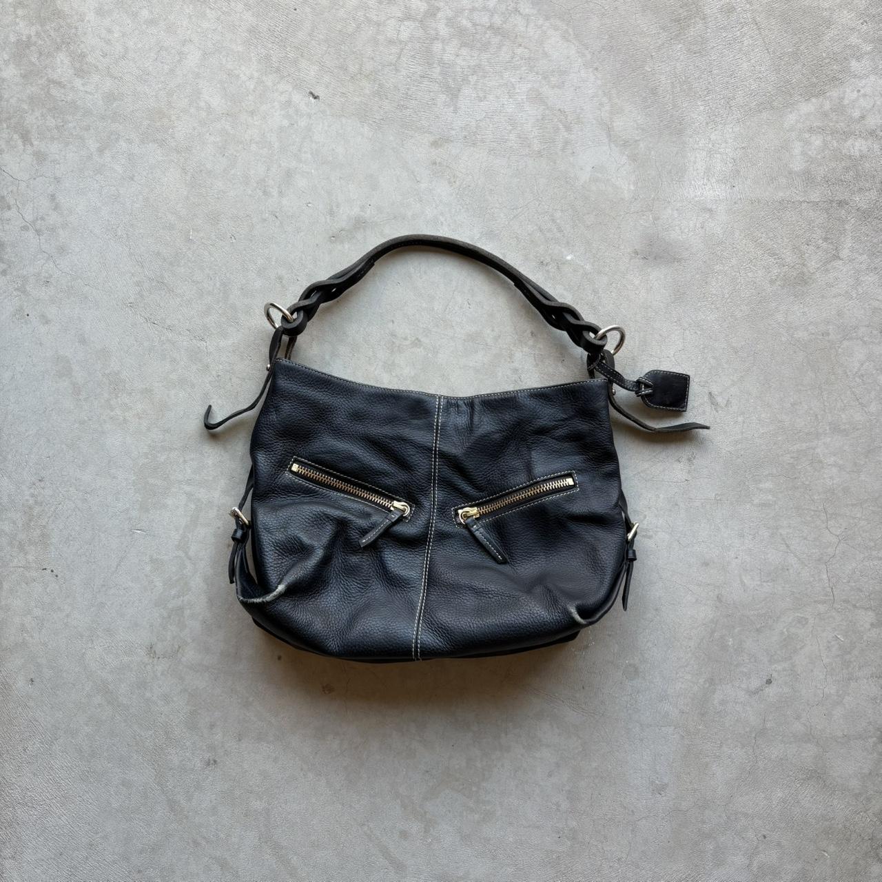 item listed by floresvintage