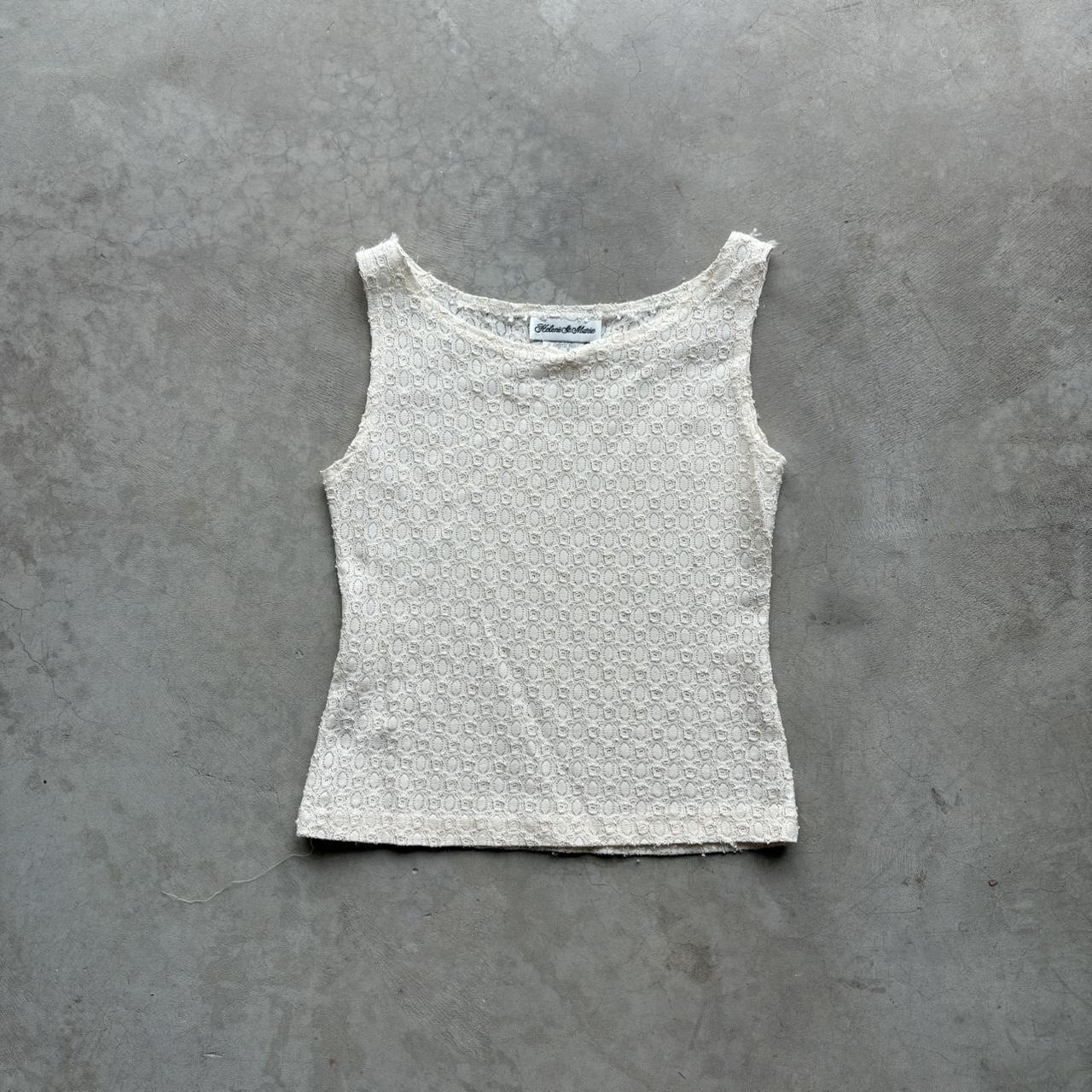 item listed by floresvintage