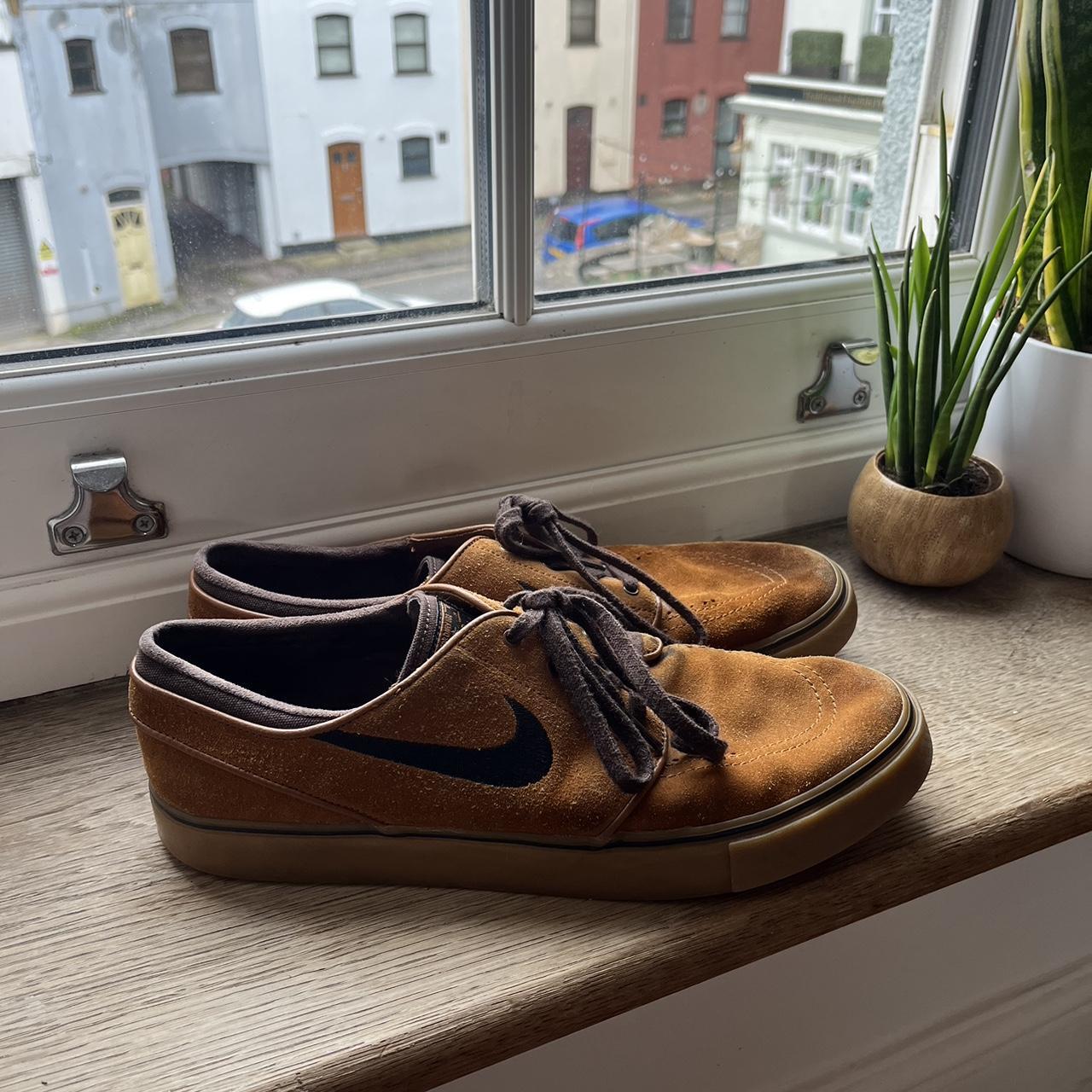 janoski cinder orange