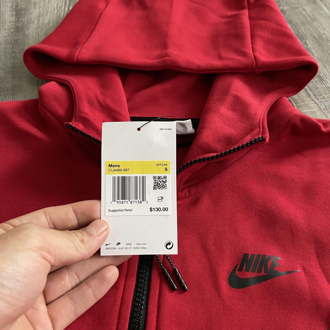 team red nike tech fleece