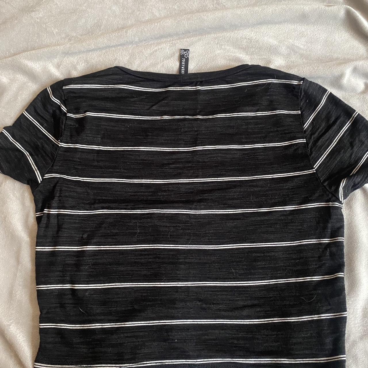 🖤🐇 ️🦷🏴‍☠️ black & white cropped striped shirt size... - Depop