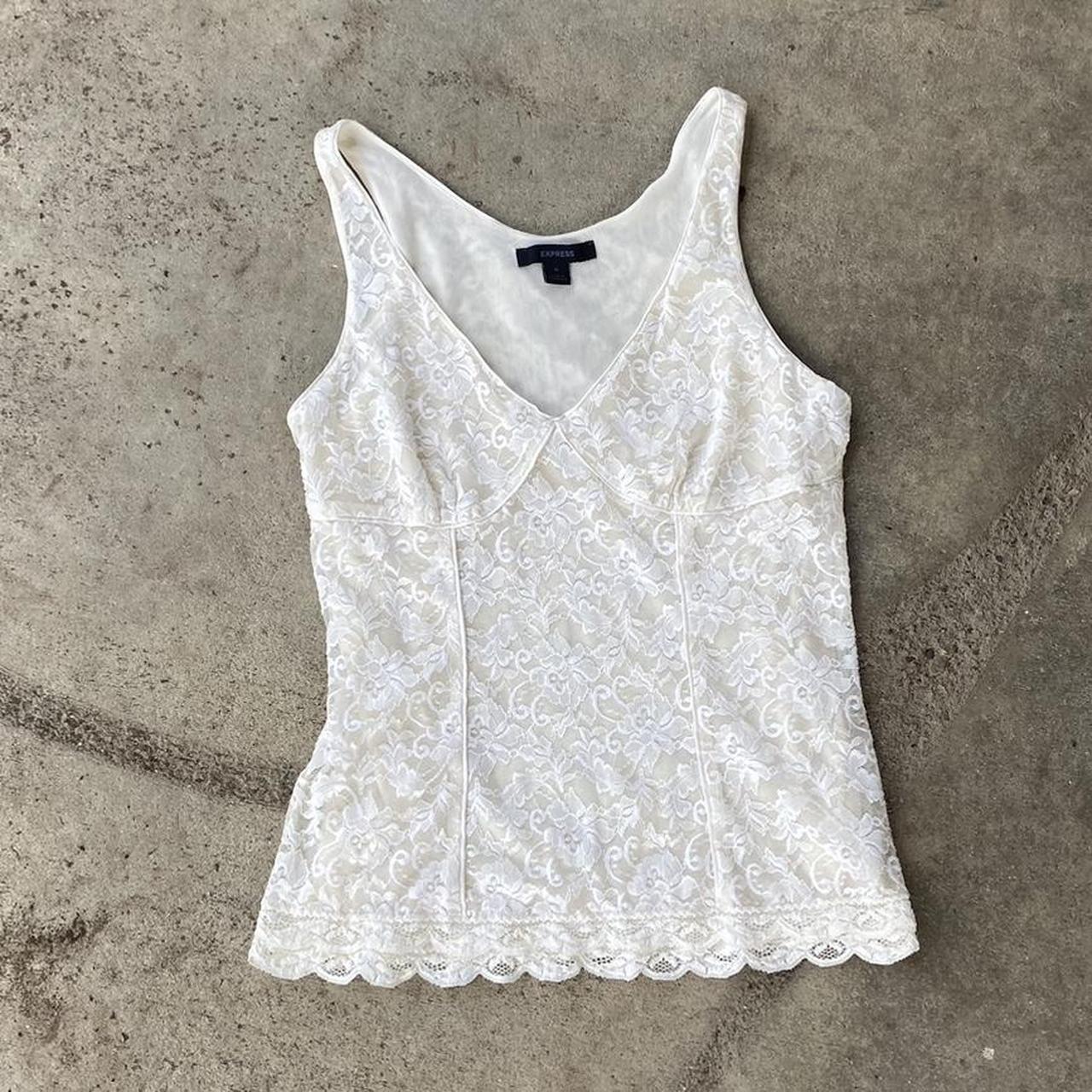 White lace express tank top Size medium In great... - Depop