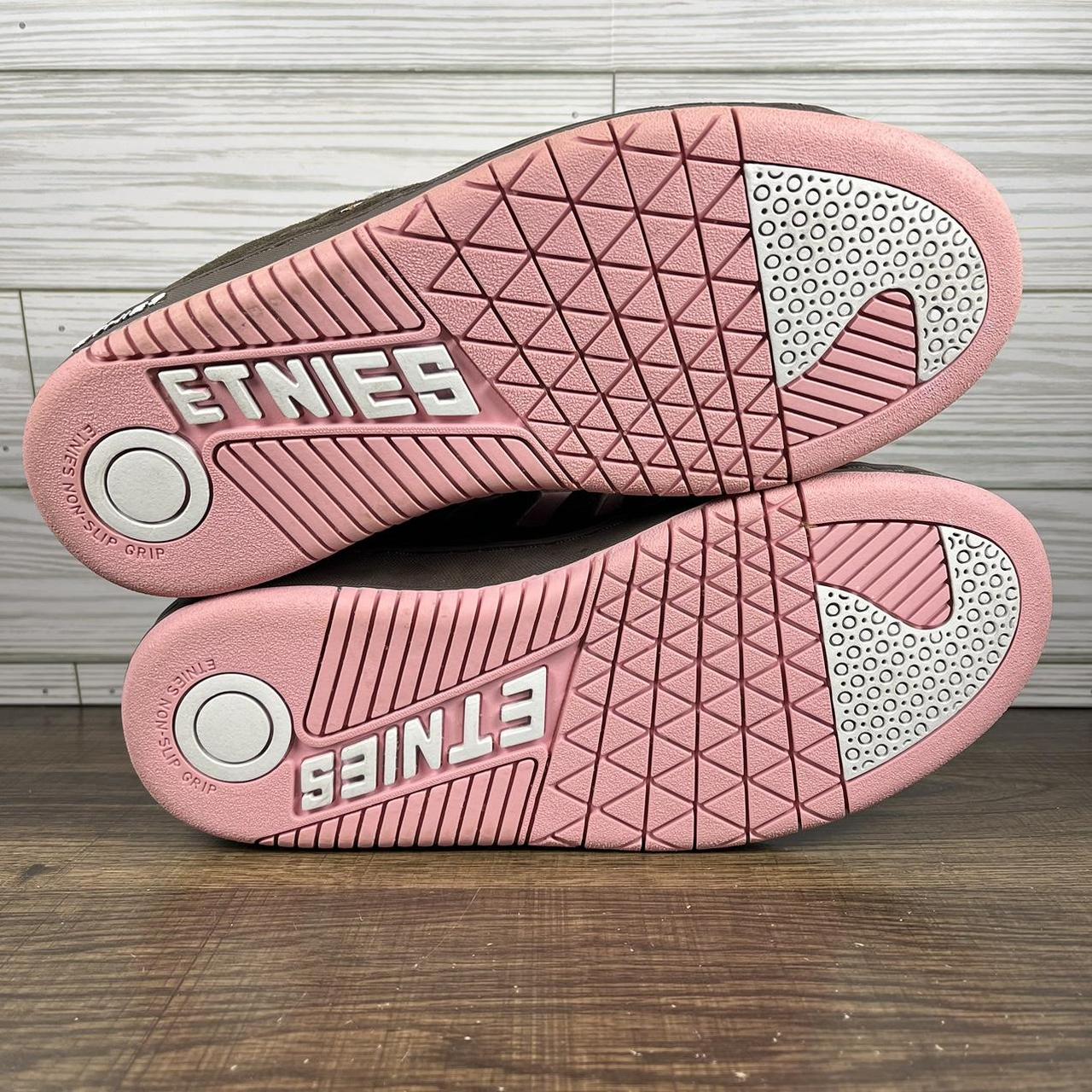 Etnies hot sale flip flops