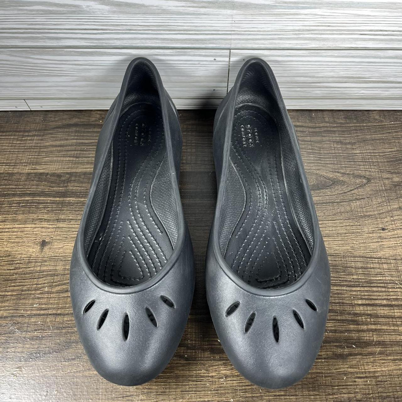 Crocs kelli flat best sale