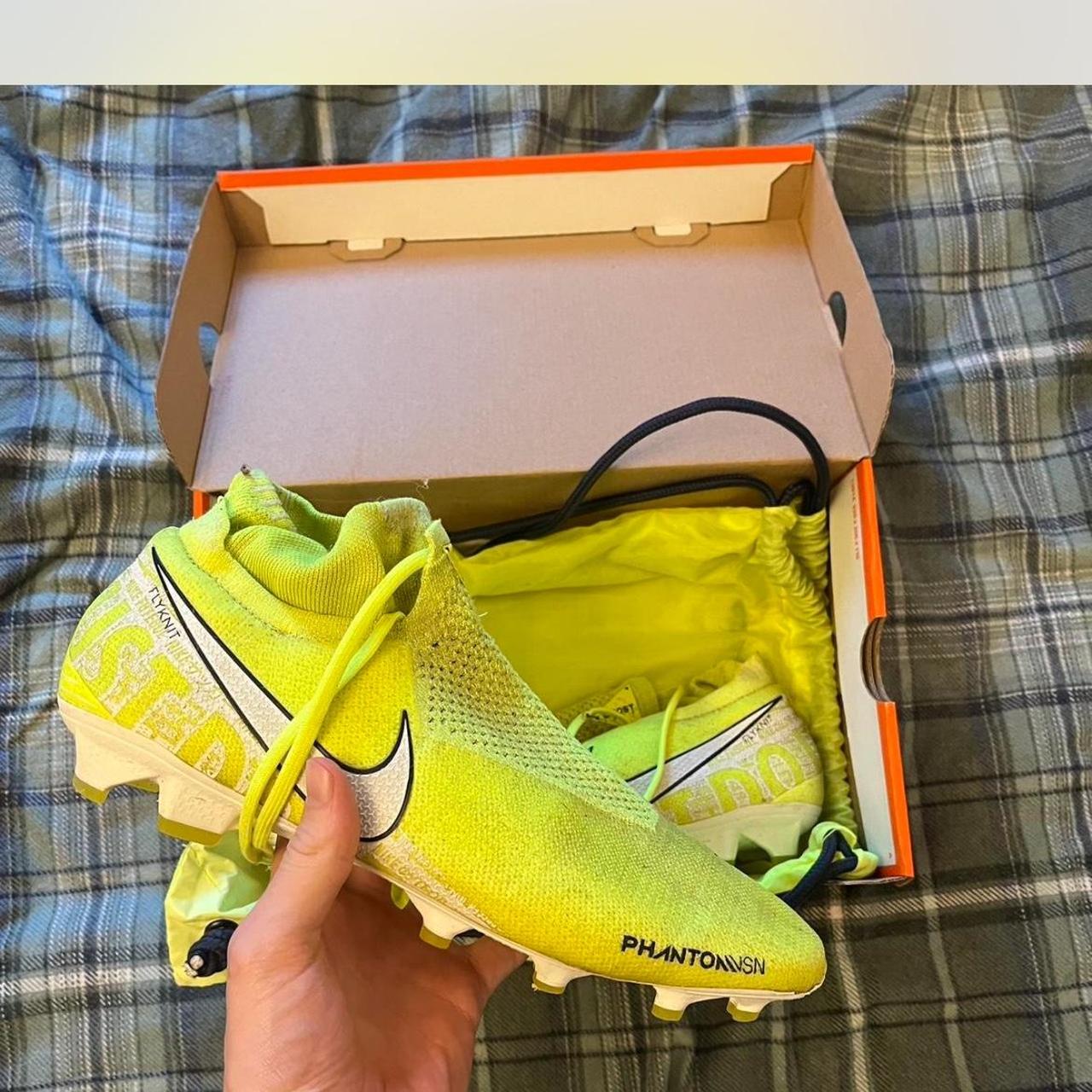 item listed by tp_15
