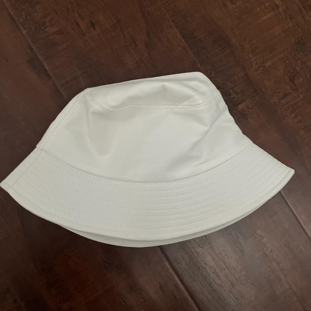 Plain white bucket hat 🤍 No flaws and in perfect... Depop