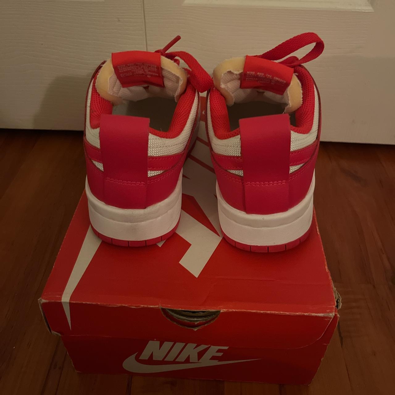 dunk low siren red