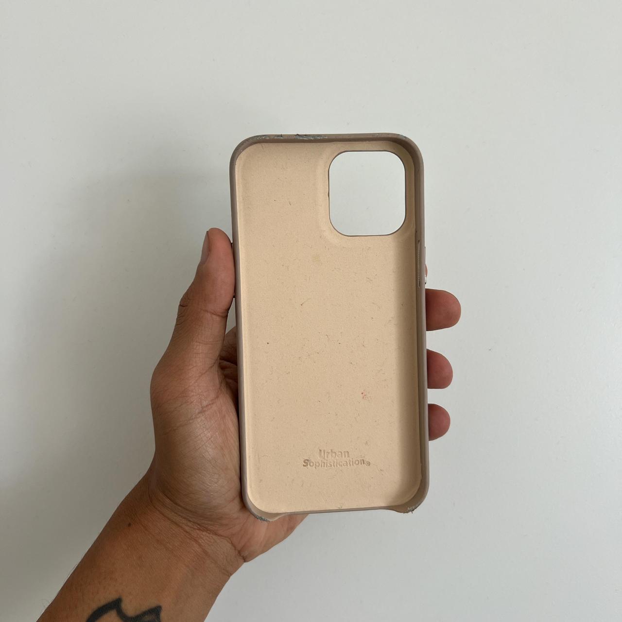 URBAN SOPHISTICATION NUDE PUFFER IPHONE CASE IPHONE | Depop