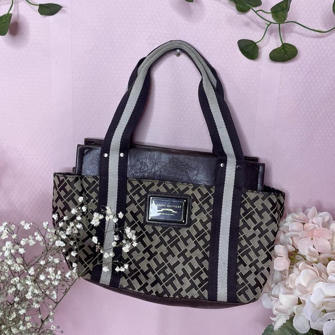 Tommy Hilfiger Women's Brown and Cream Bag Depop