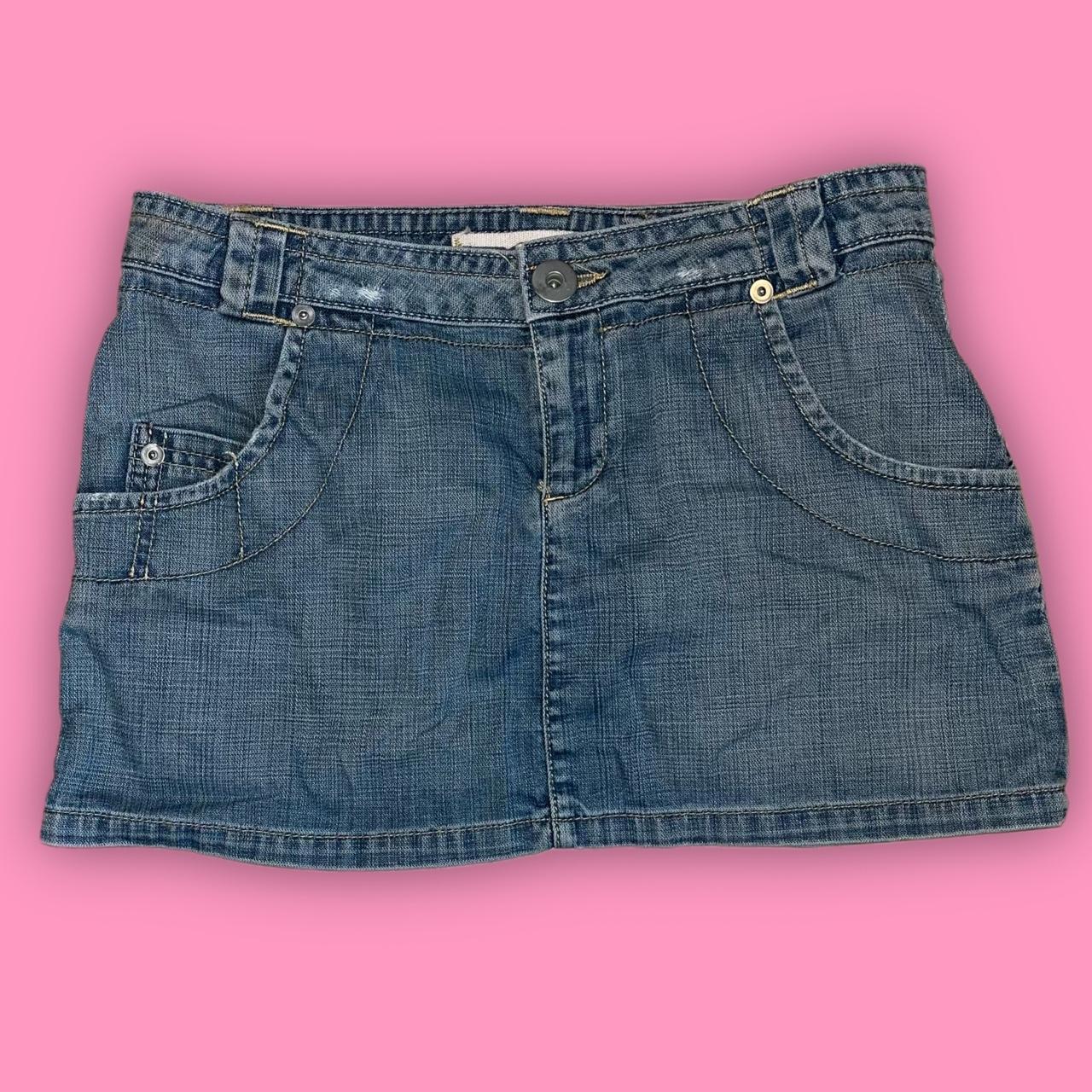 The most cunty y2k micro miniskirt!! I’m obsessed... - Depop