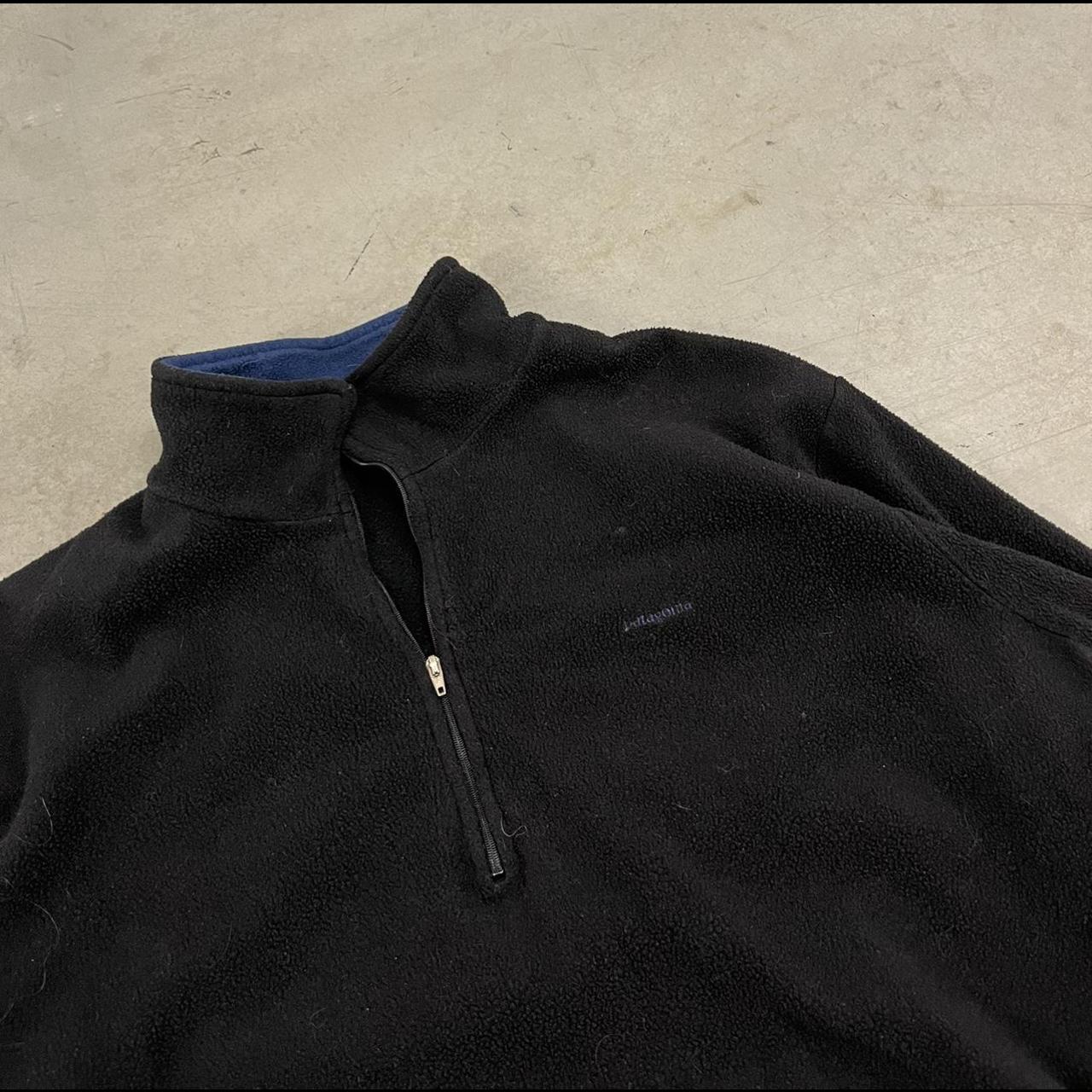 Patagonia Men's Black Sweatshirt (2)