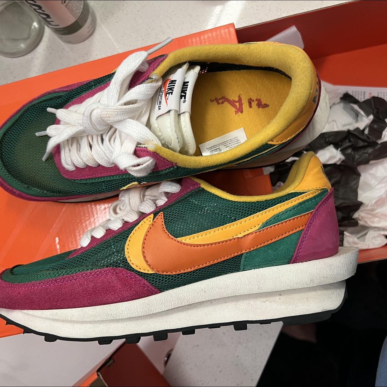 sacai nike waffle pine green